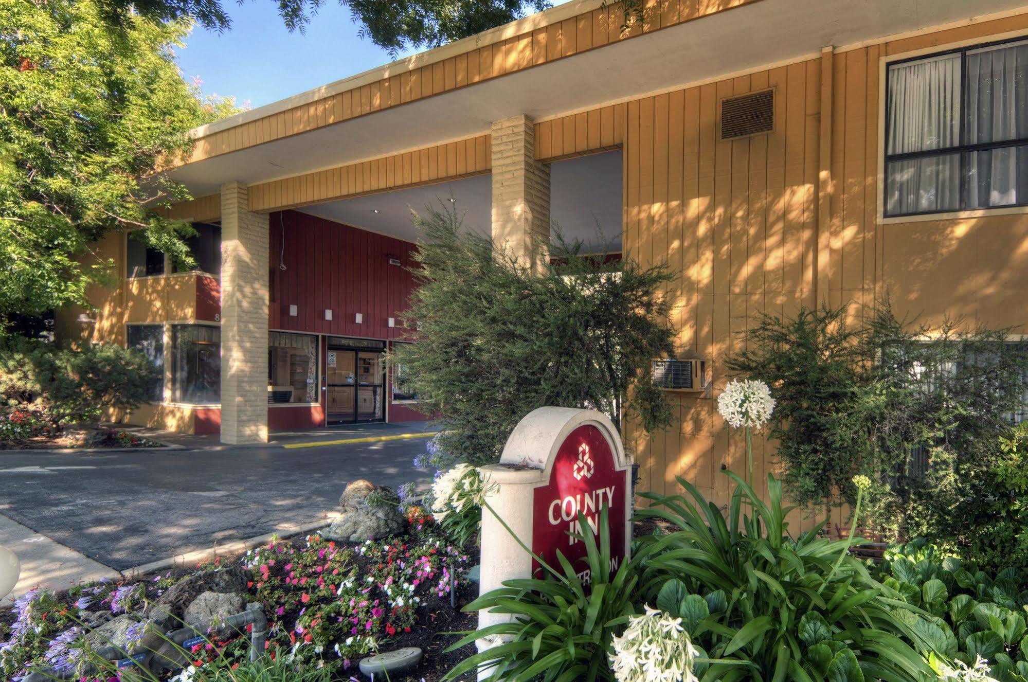 County Inn Mountain View Exteriör bild